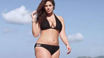 Este próximo lunes 9 de febrero,lSport Illustrated hace historia. Por primera vez desde que empezara a editarse, la portada de la revista es la modelo Ashley Graham, una joven de 27 años y la talla 14.