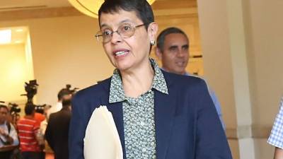 Rutilia Calderón, ministra de Educación.