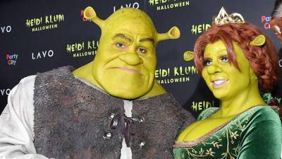 La modelo disfruta de las celebración del día de las brujas ideando los mejores disfraces para esta festividad.Echamos un vistazo a todos los disfraces que ha usado desde el 2000 hasta este 2018.