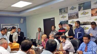 Ayer fue la apertura de sobres en las oficinas de la Enee.