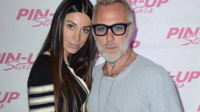 La italiana Giorgia Gabriele, confirmó que su ex Gianluca Vacchi ya es historia en su vida, presentando a su nuevo galán, quien es mucho más joven que Vacchi.