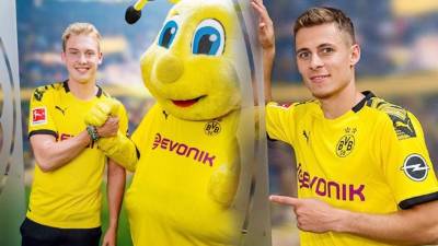 Julian Brandt y Thorgan Hazard, nuevos jugadores del Borussia Dortmund.