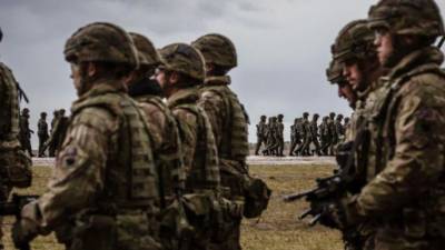 La OTAN prepara el despliegue de fuerzas adicionales en su flanco oriental ante la amenaza rusa.