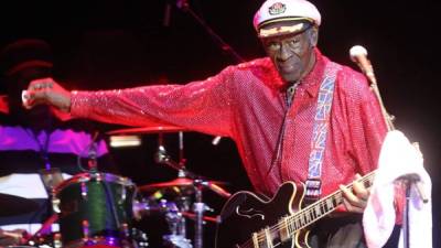 La leyenda del rock n' roll Chuck Berry murió este sábado a los 90 años de edad.