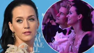 Katy Perry con su novio Orlando Bloom.
