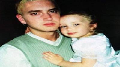 El cantante rapero Eminem con su hija. Foto: archivo redes