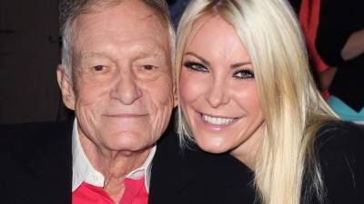 La muerte del icono Hugh Hefner el pasado 27 de septiembre a los 91 años, dejando una herencia estimada en $43 millones de dólares.Una de las incógnitas después de su muerte era si la conejita viuda heredaría algo de su fortuna; reciente información confirma que después de todo Harris sí obtendrá una pequeña parte de esta.