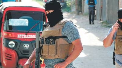 Los cuerpos de los mototaxistas quedaron cerca de las unidades que conducían en el punto de la colonia Victoria.