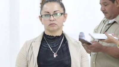 Claudia María Lemus Aceituno.