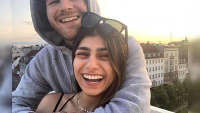 Mia Khalifa se casará con el chef Robert Sandberg.