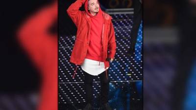 El colombiano prepara su nuevo disco, el cual está planeado para lanzarse en mayo. El otro mes inicia su participación como juez en el programa “La Voz... México”.