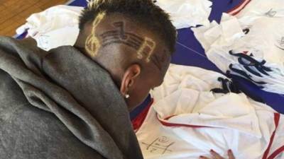 El peinado más exótico de Pogba.