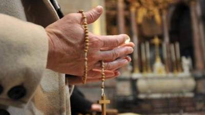 La mujer fue asesinada durante el oficio de una misa en una región de Brasil.