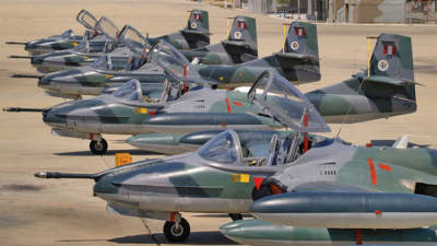 Las autoridades salvadoreñas defendieron el buen estado de los aviones pese a que fueron usados en la guerra de Vietnam.