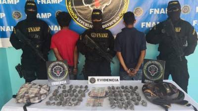 Los capturados fueron remitidos a las autoridades correspondientes.