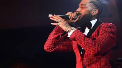 Una de las últimas fotografías tomadas a Hussle en su presentación el 7 de febrero pasado.