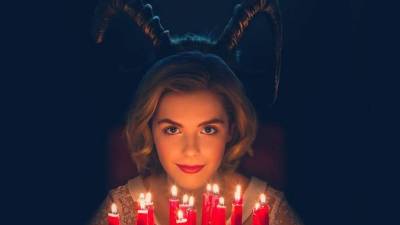 La actriz Kiernan Shipka es la nueva Sabrina.