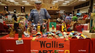 Omar Pinto radica desde hace muchos años en San Pedro Sula, se dedica de lleno a disfrutar de su familia.