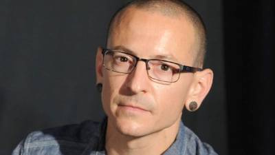 El cuerpo de Chester Bennington fue encontrado por su ama de llaves la mañana del jueves (20 de julio).