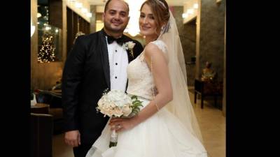 Javier Mauricio Madrid Lezema y Frances Genoveva Lesage Membreño disfrutan del Caribe.