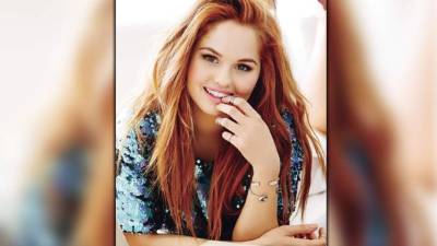 Debby Ryan, actriz principal de ”Jessie”, fue detenida tras chocar su carro ebria.