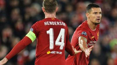 Los jugadores Liverpool durante el partido en Anfield.