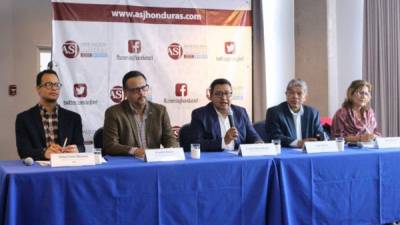 La ASJ y Educación sostuvieron la reunión esta mañana en la capital.