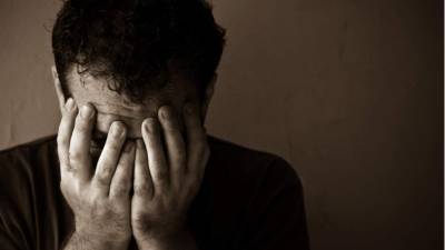 'Te recomiendo que acudas a un taller sobre el perdón para que sepas qué hacer para soltar ese amor que ya fue y no será más', le dice la doctora.