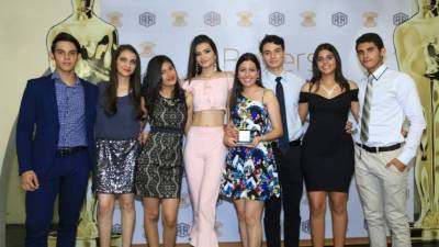 José Sandoval, Jennifer Velásquez, Michelle Rodríguez, Ale Padilla, Isa Segebre, Rudy Milla, Joss Ramos y Luis Carranza.