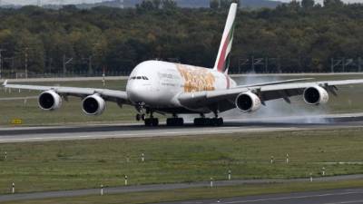 Avión de la línea Emirares Airline.