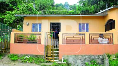 La vivienda donde vivía la pequeña está ubicada en el barrio Las Delicias.