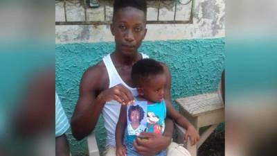 Magda Francisca Meléndez Chávez (18) deja un pequeño en el Caribe de Honduras.