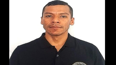 Fotografía en vida del policía Ángel Pineda Godoy.