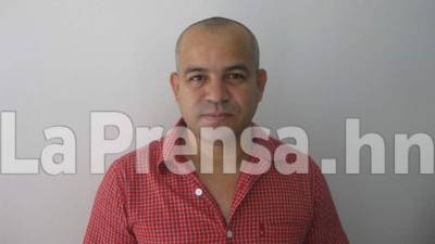 Levis Donaldo Martínez es señalado por enriquecimiento. Abandonó su puesto de trabajo al conocerse su caso.