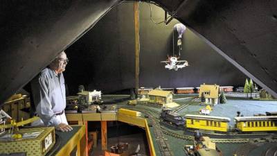 Ed Prendeville, un coleccionista de trenes, compró sus primeras acciones de Berkshire Hathaway en 1983.