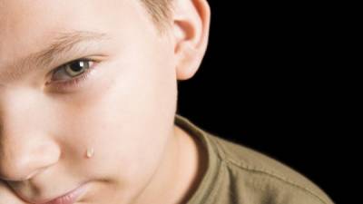 La mayoría de los niños ve el bullying como un problema, pero no se atreven a reportarlo con adultos.
