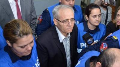 El sacerdote fue declarado culpable y permanece en prisión.