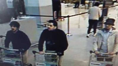 Los sospechosos son vinculados al Estado Islámico.