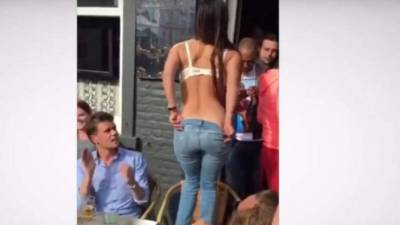 Annuska se robó las miradas de todos los que festejaban el campeonato.