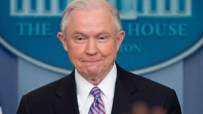 Sessions, el fiscal general de EUA, es un halcón ultraconservador, conocido por sus posturas antiinmigrantes.