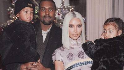 Kanye y Kim dieron la bienvenida a su tercer hijo este lunes 15 de enero.// Foto Instagram.