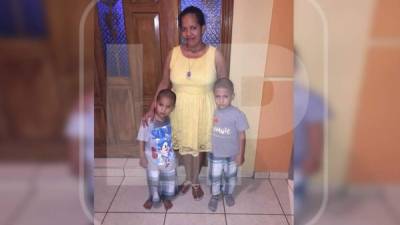 Foto en vida de Karla Adabel Centeno (30) junto a sus hijos, Abel Isaí Centeno (5) y Moisés Jareth Centeno (4).