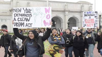 Los esfuerzos por atar una ley que los proteja al presupuesto de 2018 no han tenido los resultados esperados. EFE/Archivo