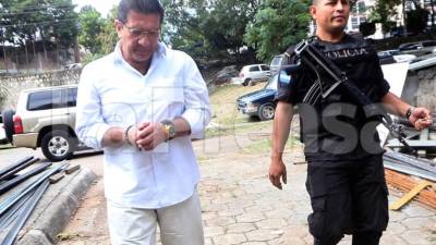 Chimirri fungió como gerente de Hondutel durante el gobierno de Manuel Zelaya Rosales.