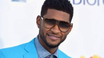 El cantante Usher.