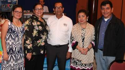 Jenny Argüello, Alma Rivas, René Corea, Ester Amaya y Alexander Chávez.