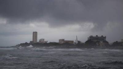 A las 17:00 hora local (21:00 GMT), el centro de este sistema fue localizado a unos 1.790 kilómetros (1.110 millas) al oeste-suroeste de las islas de Cabo Verde, y a 2.335 kilómetros (1.450 m) al este de las Antillas Menores.