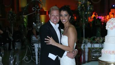 Jon Michael Tye Hughes e Ivanna Molina Álvarez viajan por el Caribe en su luna de miel. Fotos: Melvin Cubas.