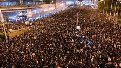 Los manifestantes aseguraron que eran unos dos millones en las calles. Las autoridades dijeron que 300,000.