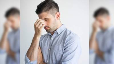 'Tal vez tengas que pensar en iniciar alguna actividad por tu cuenta, como vender productos por internet o lavar carros', le sugiere la Doctora Corazón. Foto Istock (dramatizada)